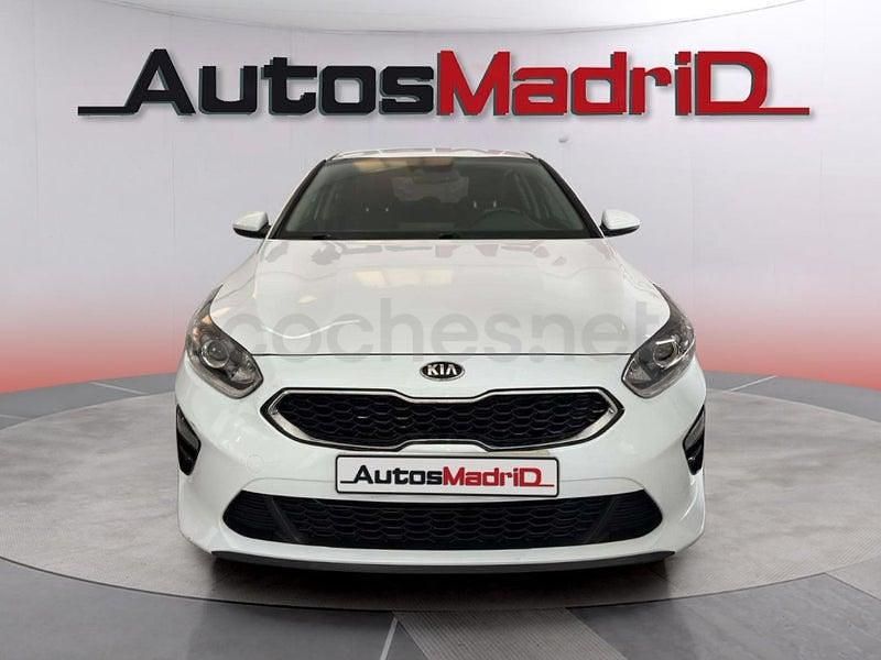 Usado Kia Ceed 120 CV (88 kW) 2021 Blanco Utilitario