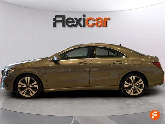 Usado Mercedes CLA200 136 CV (100 kW) 2018 Gris Berlina