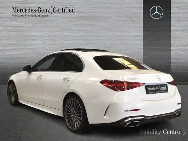 Usado Mercedes C220 200 CV (147 kW) 2022 Designo blanco opalita bright