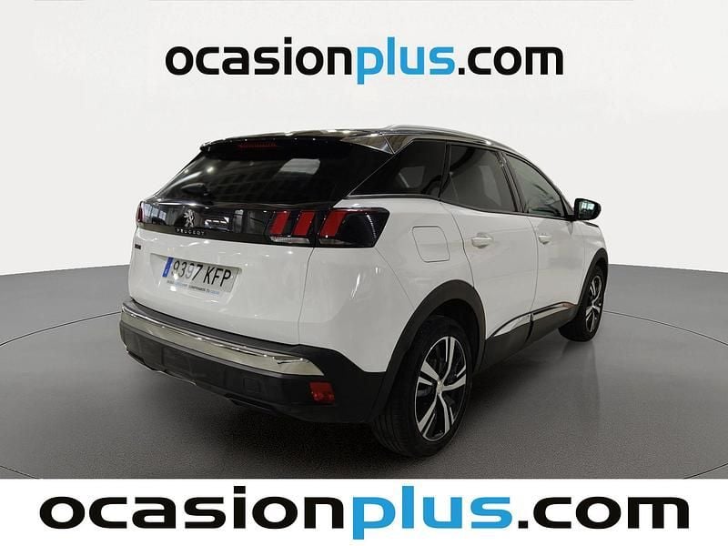 Usado Peugeot 3008 Allure 131 CV (96 kW) 2017 Blanco SUV
