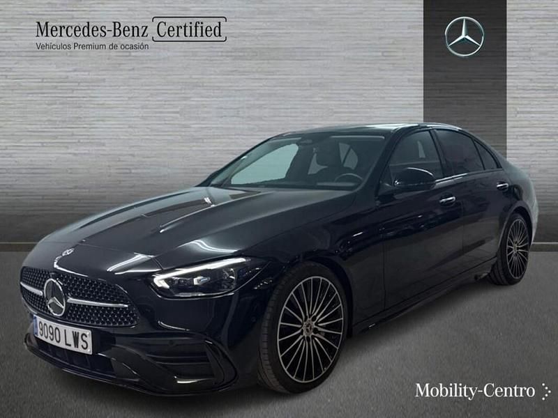 Negro obsidiana pintura metalizada Usado 2022 Mercedes C220 AMG line Berlina | 40.900 € (Precio justo) - Imagen 1/4