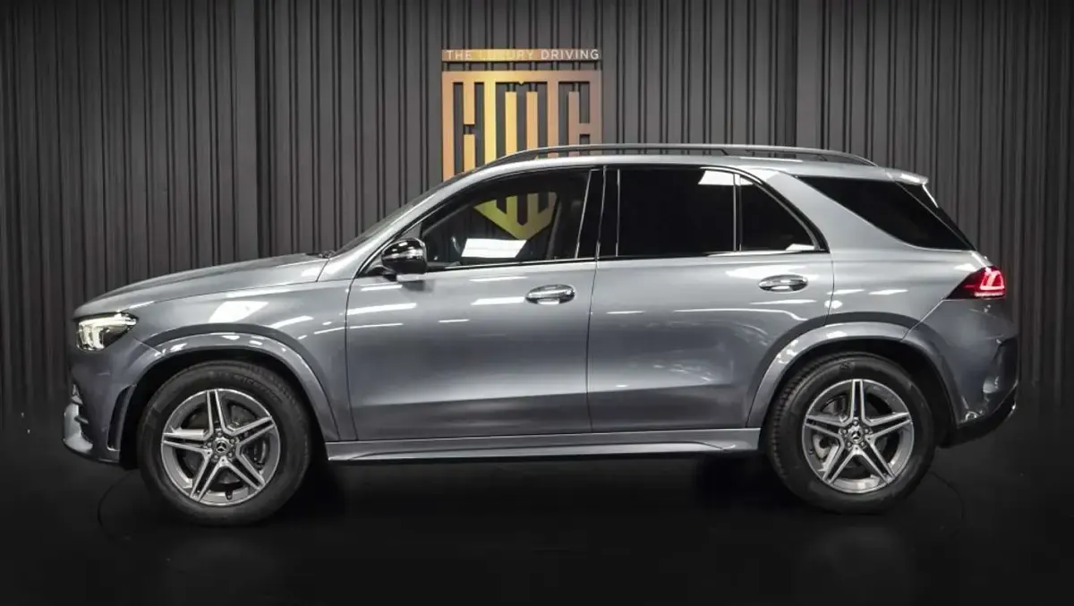 Usado Mercedes GLE300 272 CV (200 kW) 2022 Gris SUV