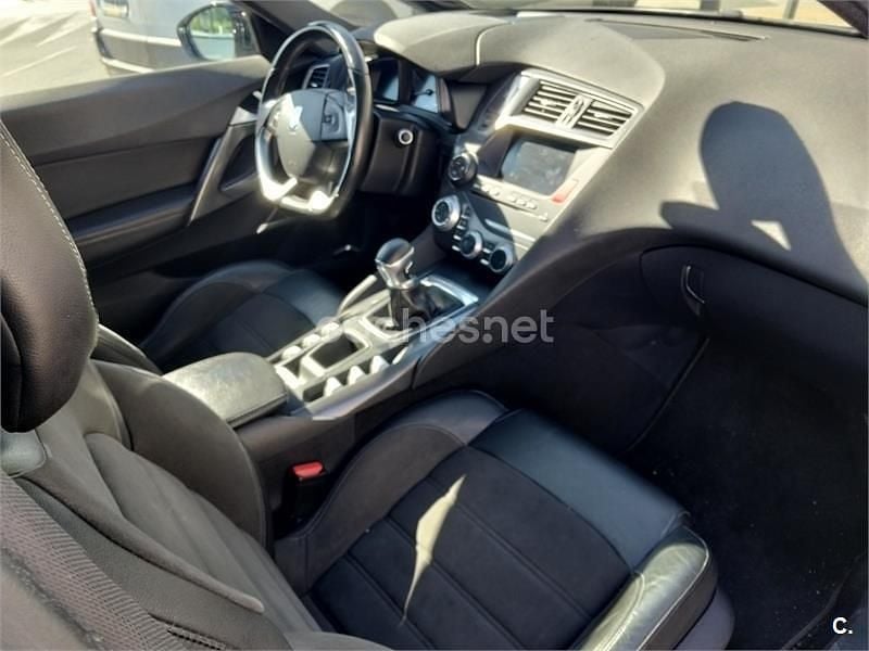 Usado DS Automobiles DS5 Performance 150 CV (110 kW) 2018 Gris / plata Utilitario