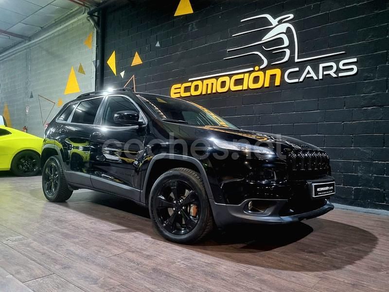 Usado Jeep Cherokee Night Eagle 200 CV (147 kW) 2017 Negro SUV