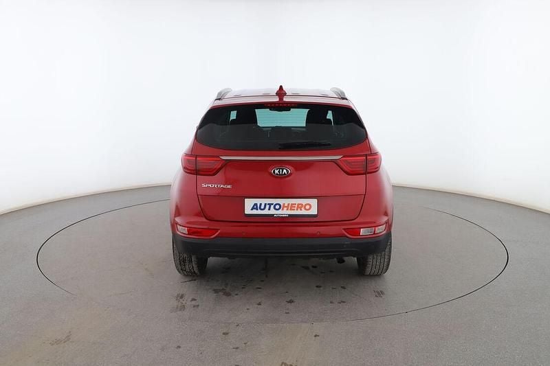 Usado Kia Sportage 132 CV (97 kW) 2018 Rojo SUV