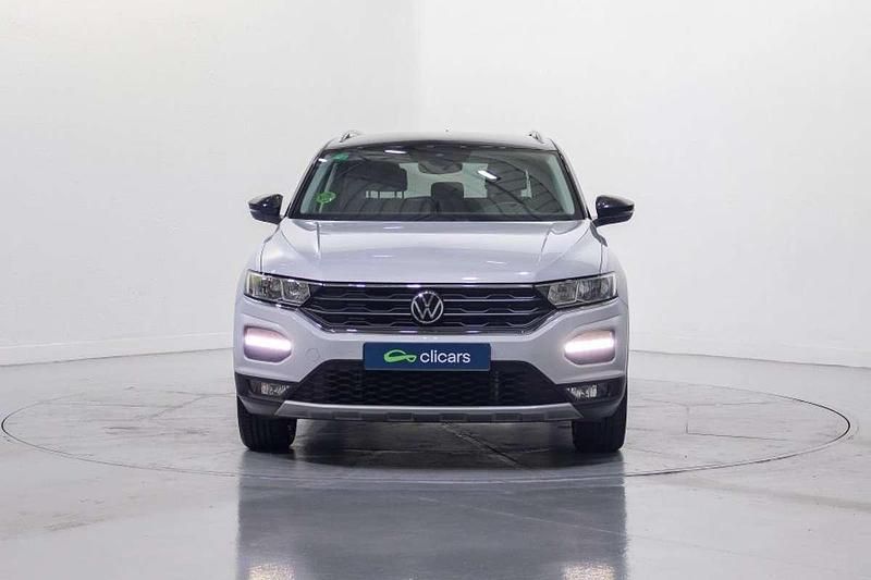 Usado VW T-Roc Advance 150 CV (110 kW) 2021 Plateado SUV