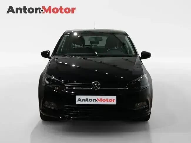 Usado VW Polo Advance 75 CV (55 kW) 2016 Negro Utilitario