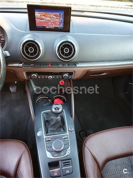 Usado Audi A3 Attraction 105 CV (77 kW) 2013 Negro Berlina