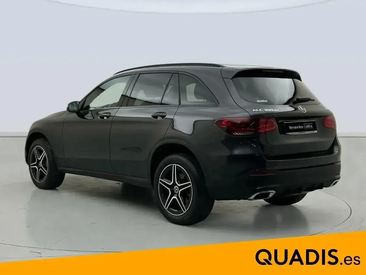 Usado Mercedes GLC300 306 CV (225 kW) 2022 Gris SUV