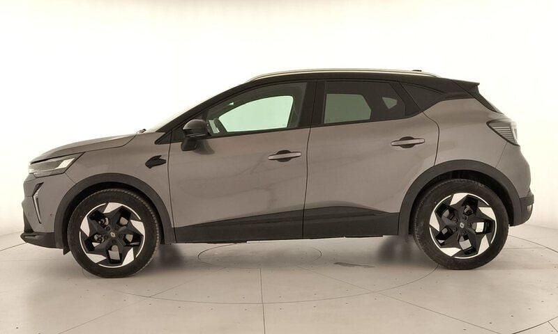 Usado Renault Captur Techno 100 CV (73 kW) 2025 Gris SUV