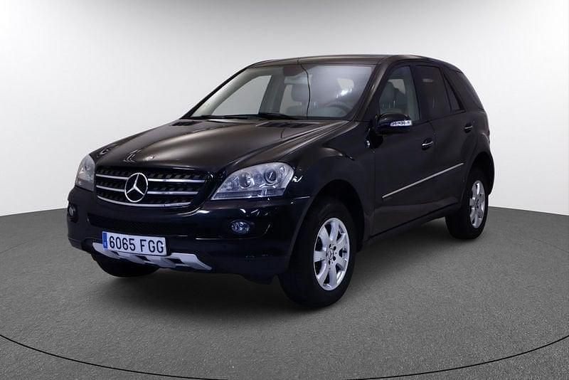 Blanco Usado 2006 Mercedes ML280 SUV | 15.030 € (Caro) - Imagen 1/4