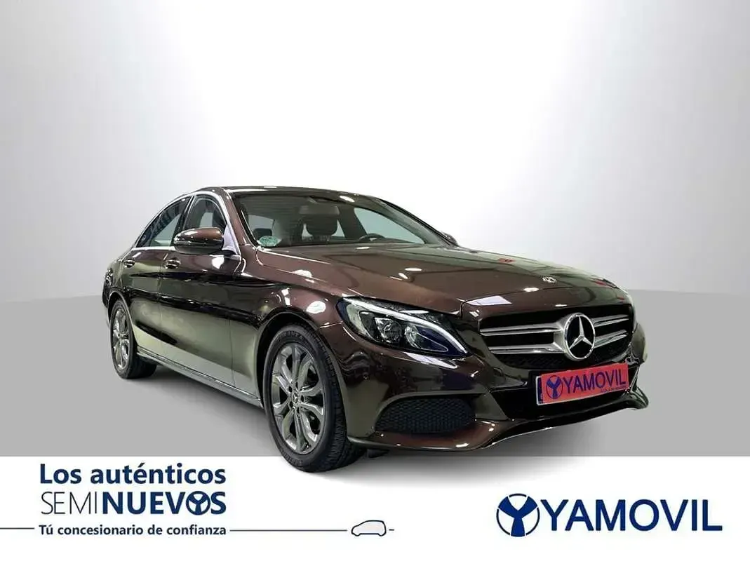 Usado Mercedes C220 170 CV (125 kW) 2018 Marrón Berlina