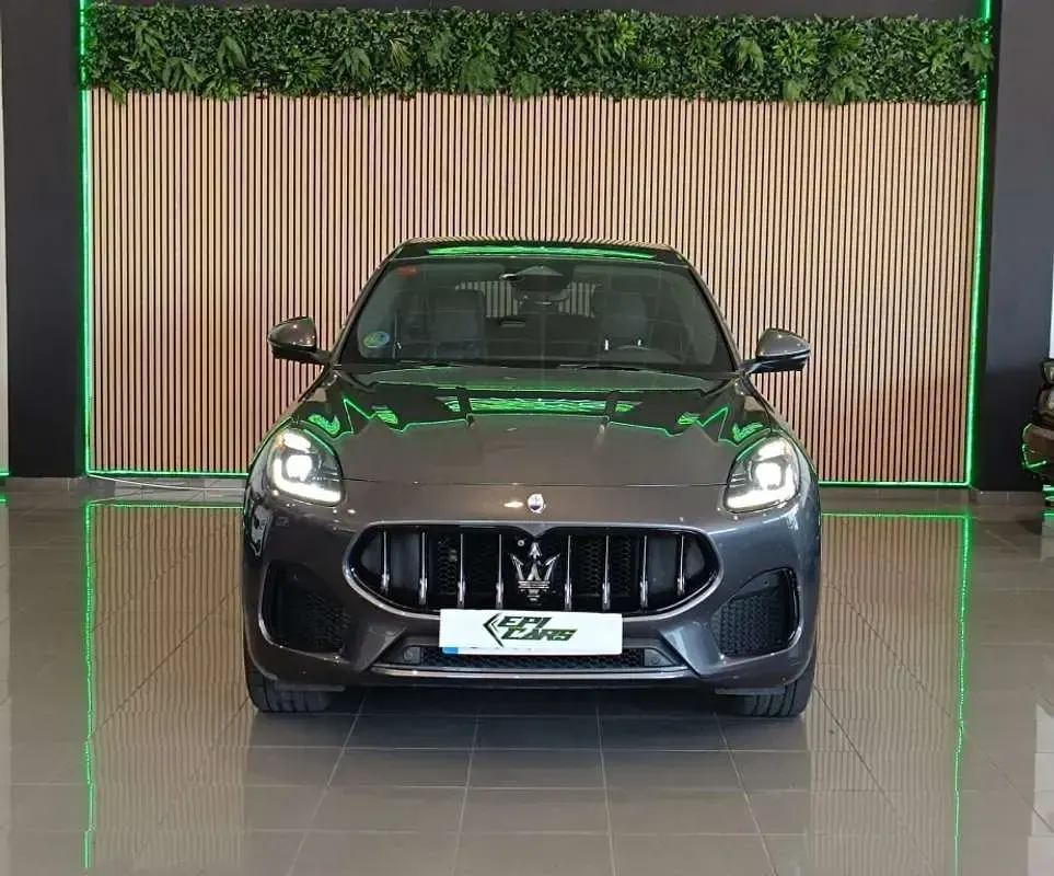 Usado Maserati Grecale GT 300 CV (220 kW) 2023 Gris SUV