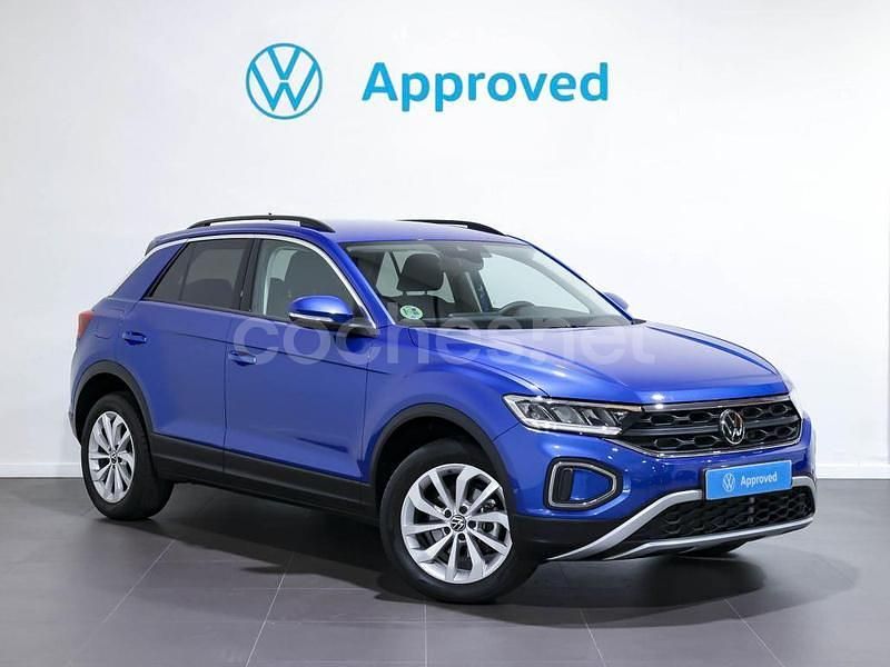 Azul Usado 2024 VW T-Roc Life SUV | 23.500 € (Precio justo) - Imagen 1/4