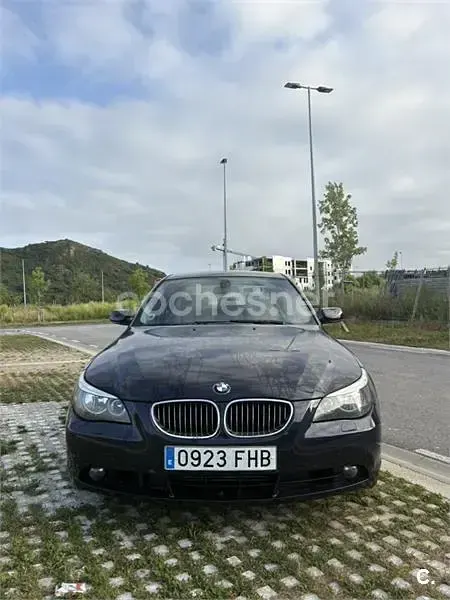 Usado BMW 525 177 CV (130 kW) 2006 Azul Berlina
