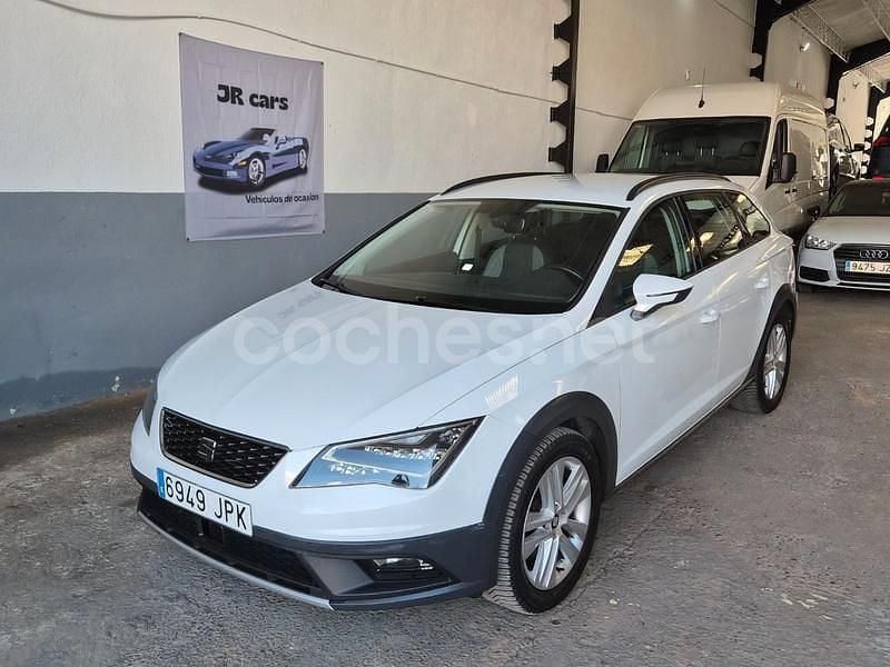 Usado Seat Leon 184 CV (135 kW) 2016 Blanco Familiar