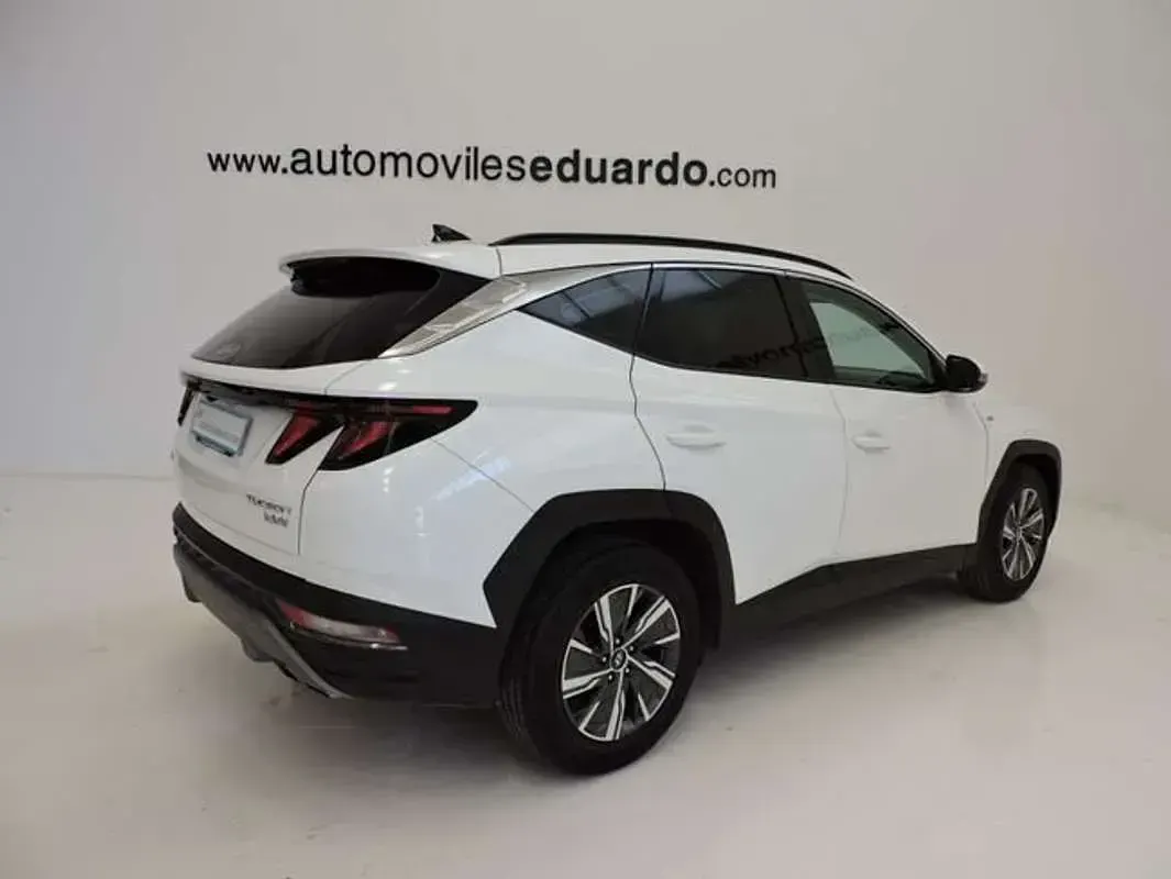 Usado Hyundai Tucson 230 CV (169 kW) 2022 Blanco SUV