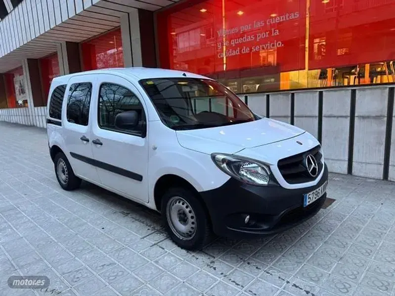 Usado Mercedes Citan 108 90 CV (66 kW) 2019 Blanco Monovolumen