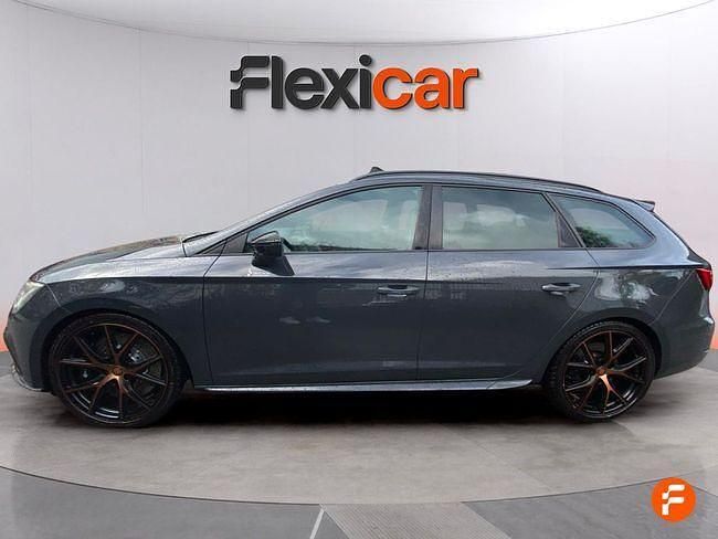 Usado Seat Leon 4Drive 300 CV (220 kW) 2019 Gris