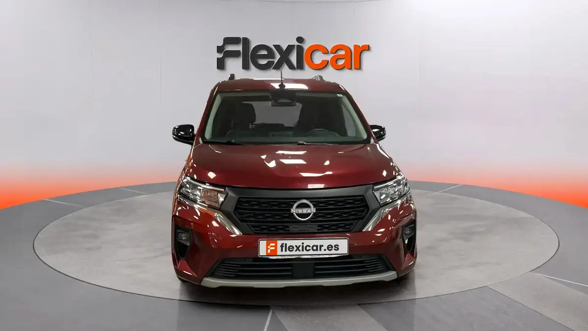 Usado Nissan Townstar N-Connecta 131 CV (96 kW) 2023 Granate Familiar