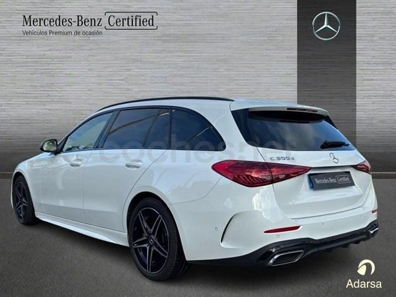 Usado Mercedes C300e 313 CV (230 kW) 2025 Blanco Familiar