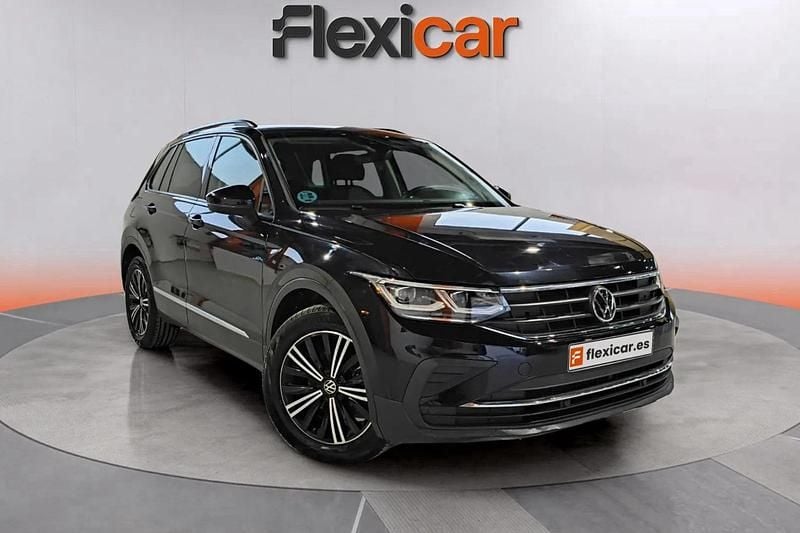 Negro Usado 2021 VW Tiguan Allspace Life SUV | 26.990 € (Super precio) - Imagen 1/4