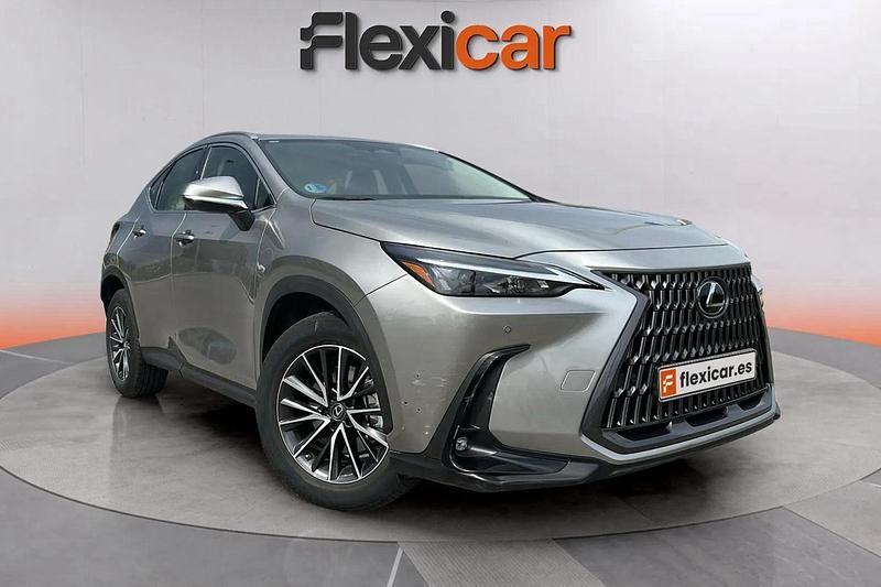 Gris Usado 2022 Lexus NX350h Business Edition SUV | 34.990 € (Precio justo) - Imagen 1/4