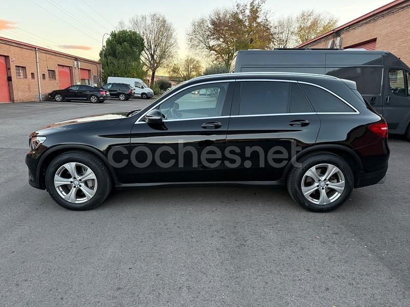 Usado Mercedes GLC220 170 CV (125 kW) 2016 Negro SUV