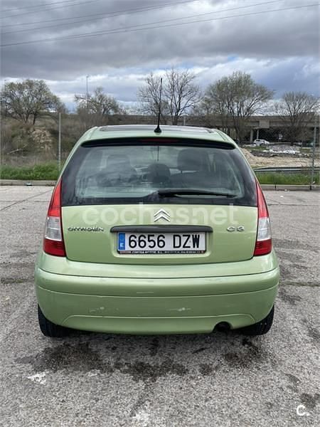 Usado Citroën C3 70 HP (51 kW) 2006 Verde Sedan