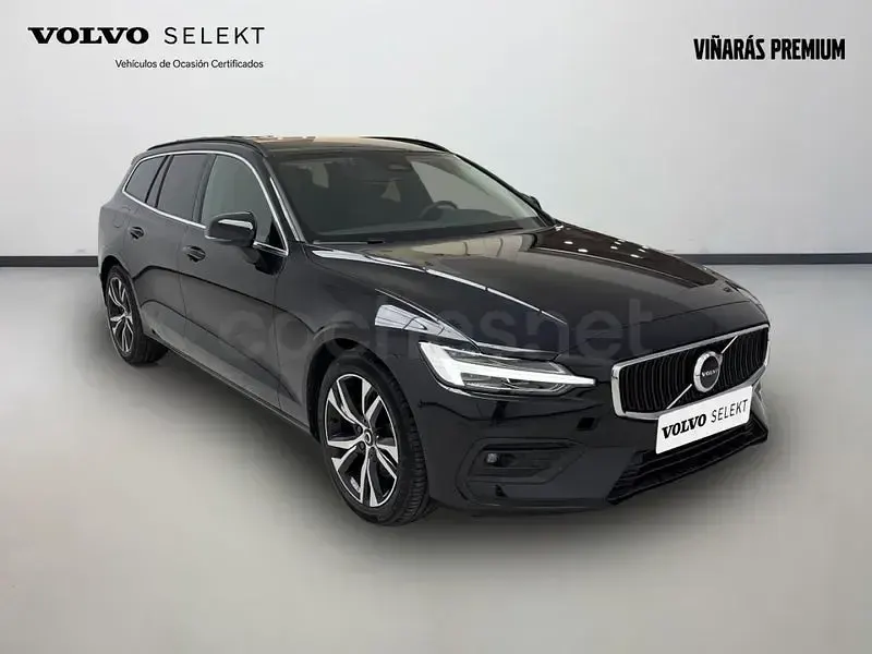 Usado Volvo V60 Core 197 CV (144 kW) 2025 Blanco Familiar