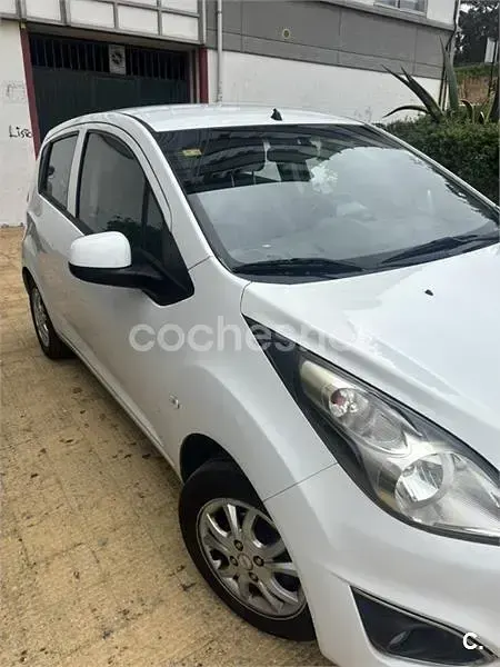 Usado Chevrolet Spark LT 68 CV (50 kW) 2014 Blanco Utilitario