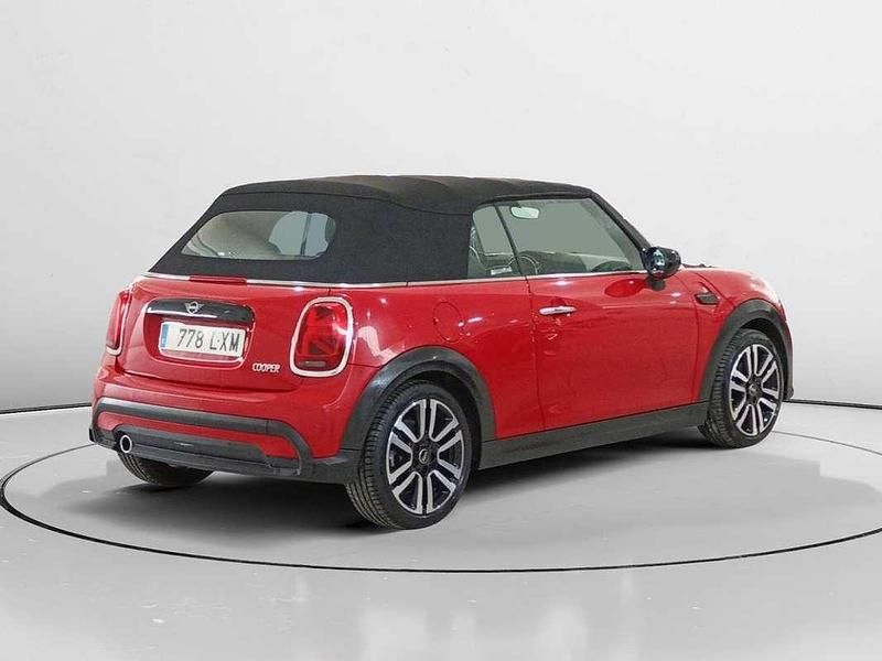 Usado Mini Cooper Cabriolet 137 CV (100 kW) 2022 Rojo Descapotable