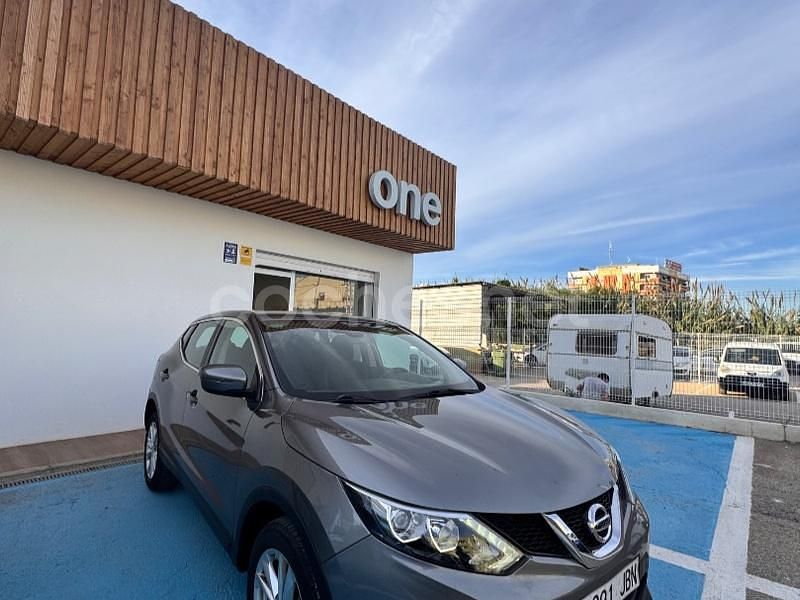 Gris / plata Usado 2014 Nissan Qashqai Acenta SUV | 9999 € (Caro) - Imagen 1/4