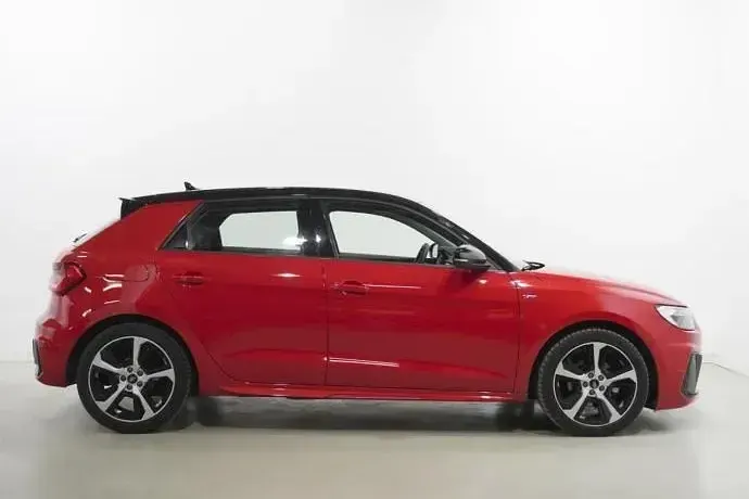 Usado Audi A1 110 CV (80 kW) 2022 SUV
