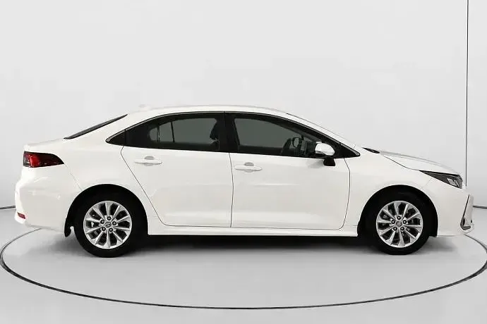 Usado Toyota Corolla 125 CV (91 kW) 2023 Berlina