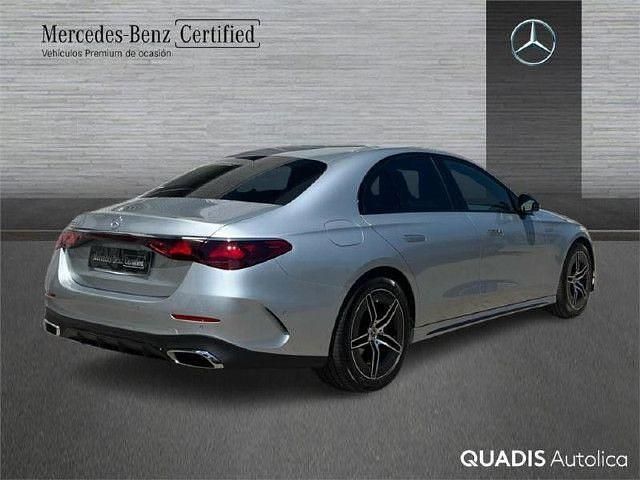 Nuevo Mercedes E220 AMG line 197 CV (144 kW) 2025 Plata hightech