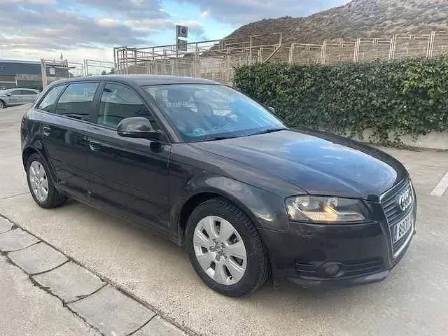 Usado Audi A3 Attraction 125 HP (91 kW) 2009 Cinzento Citadino