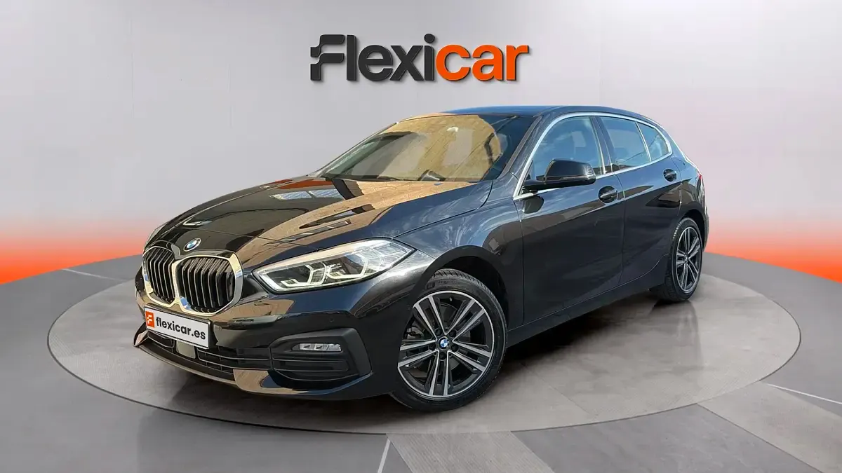 Usado BMW 116 116 CV (85 kW) 2019 Negro Utilitario