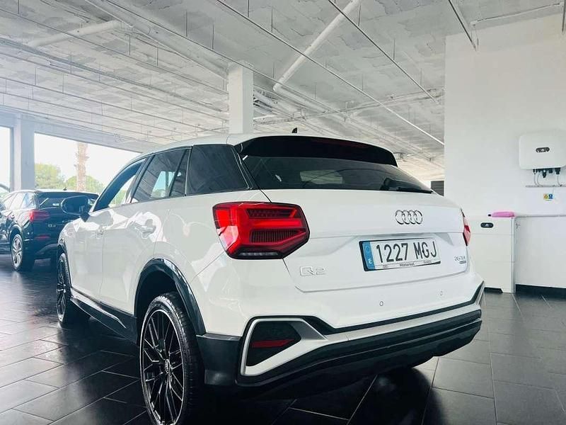 Usado Audi Q2 S-Line 150 CV (110 kW) 2023 Blanco SUV