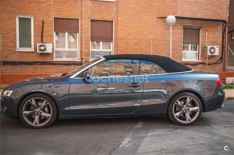 Usado Audi A5 Cabriolet 240 CV (176 kW) 2009 Gris / plata Descapotable