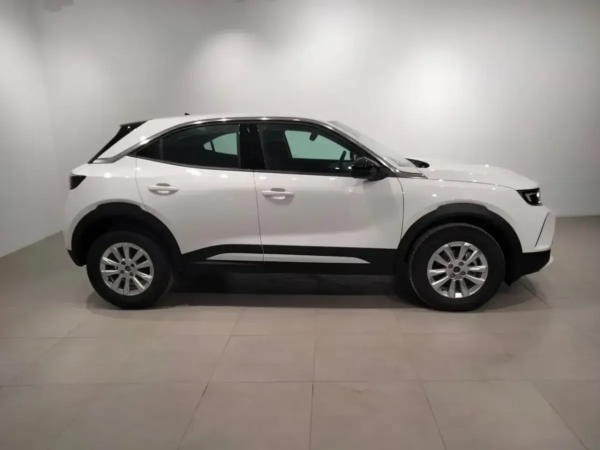 Usado Opel Mokka Edition 100 CV (73 kW) 2023 Blanco SUV