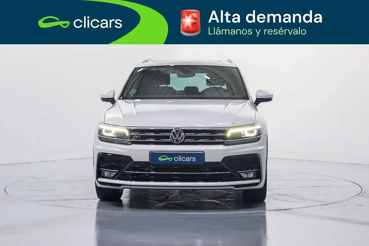 Begagnad VW Tiguan Sportline 239 HK (175 kW) 2020 Vit SUV