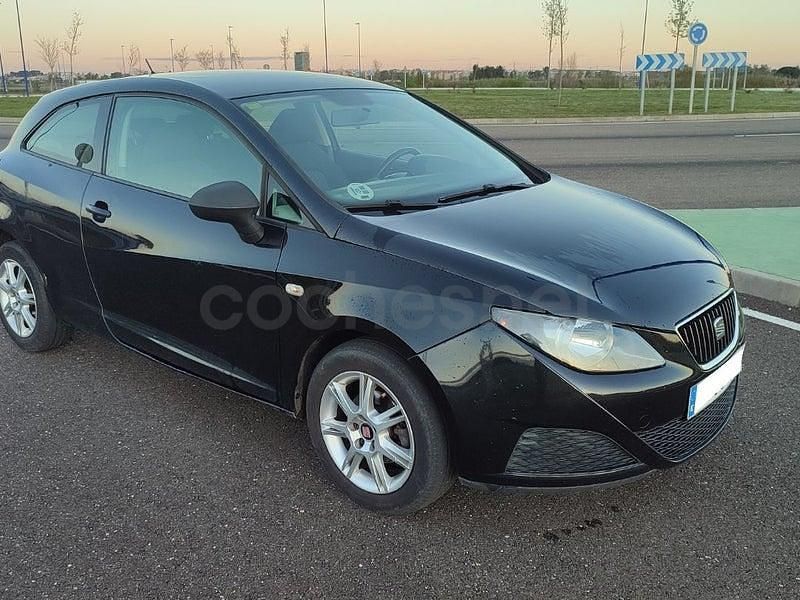 Usado Seat Ibiza Ecomotive 80 CV (58 kW) 2010 Negro Berlina
