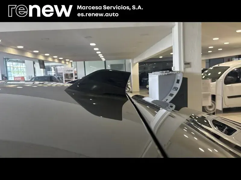 Usado Renault Arkana Zen 94 CV (69 kW) 2022 Gris SUV