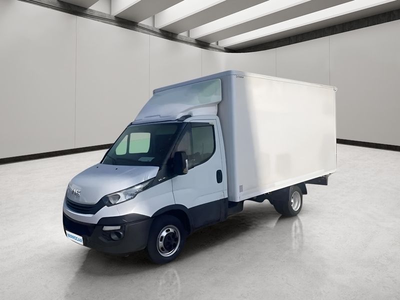 Blanco Usado 2019 Iveco Daily Monovolumen | 18.850 € - Imagen 1/4