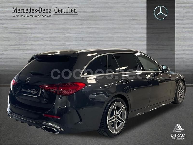 Usado Mercedes C220 200 CV (147 kW) 2024 Gris / plata Familiar