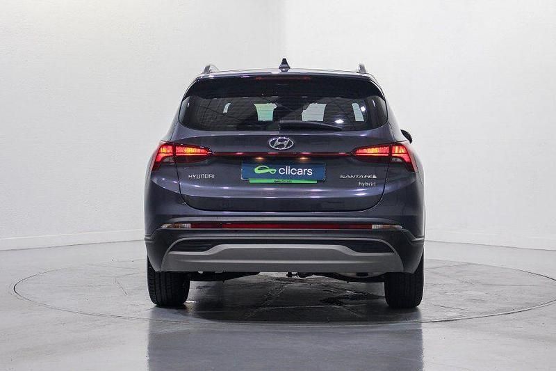 Usado Hyundai Santa Fe 230 CV (169 kW) 2021 Gris SUV
