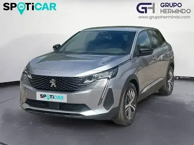Usado Peugeot 3008 Allure 180 CV (132 kW) 2024 Gris / plata SUV