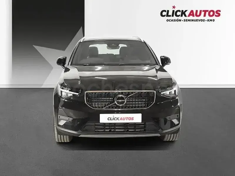 Usado Volvo XC40 Core 163 CV (119 kW) 2025 Negro SUV