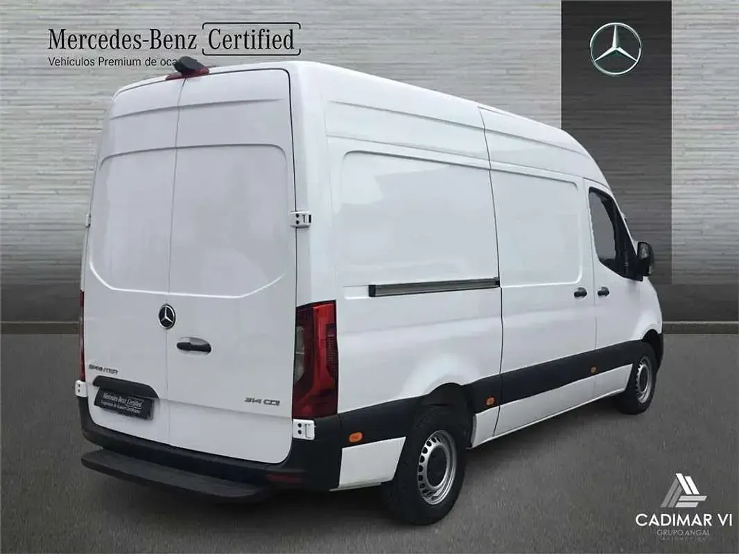 Usado Mercedes Sprinter 143 CV (105 kW) 2021 Blanco Van